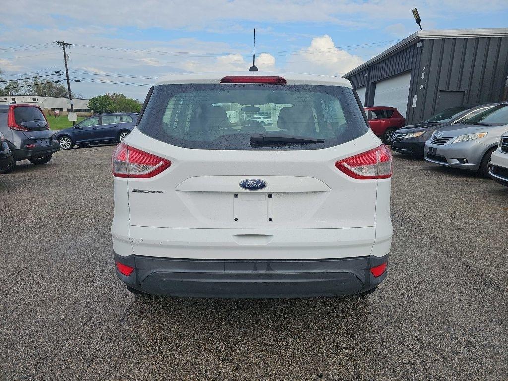 Ford Escape FWD 4dr S 2013