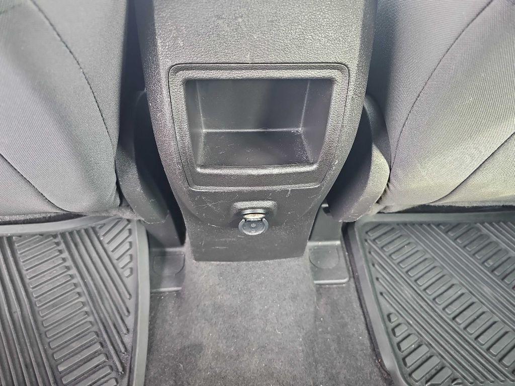 Ford Escape FWD 4dr S 2013