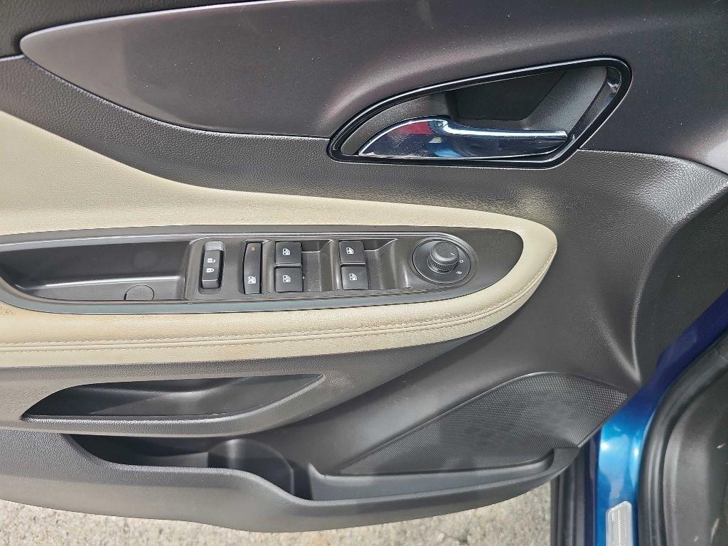 Buick Encore FWD 4dr Sport Touring 2020