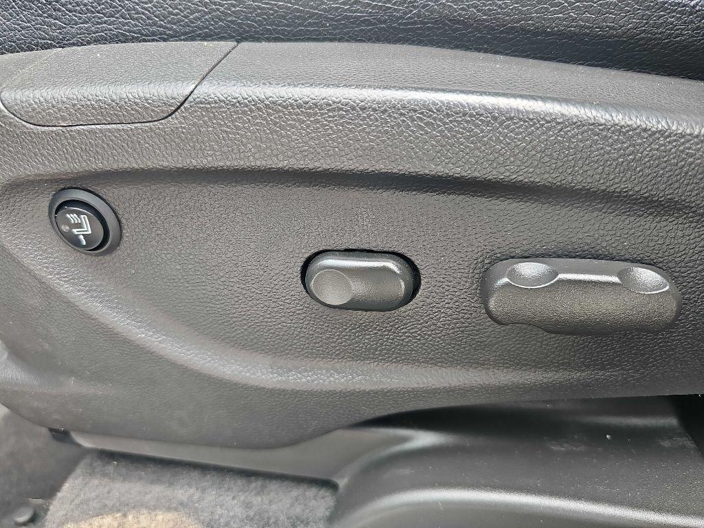 Buick Encore FWD 4dr Sport Touring 2020