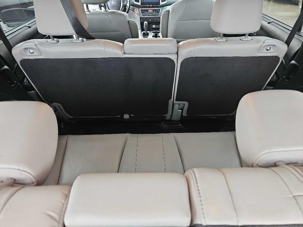 Honda Pilot 2WD 4dr EX-L w/RES 2016