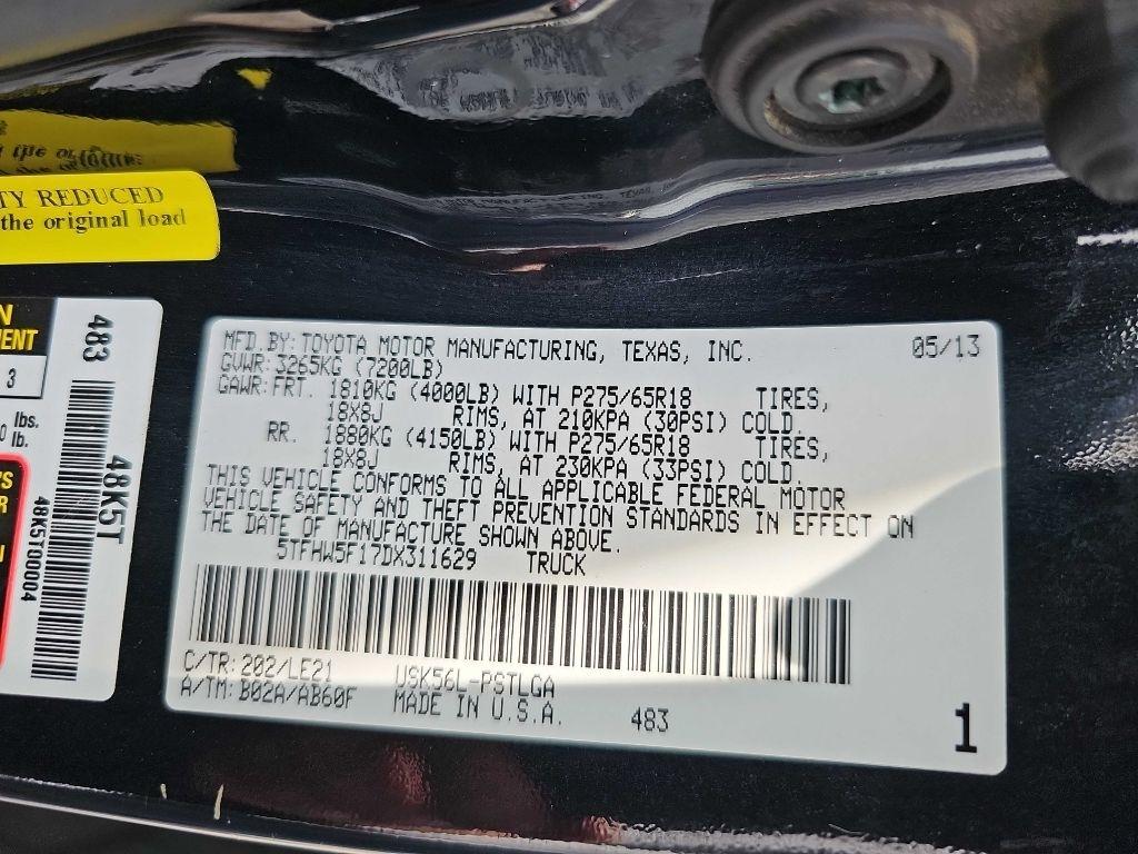 Toyota Tundra 4WD Truck CrewMax 5.7L FFV V8 6-Spd AT Platinum (Natl) 2013