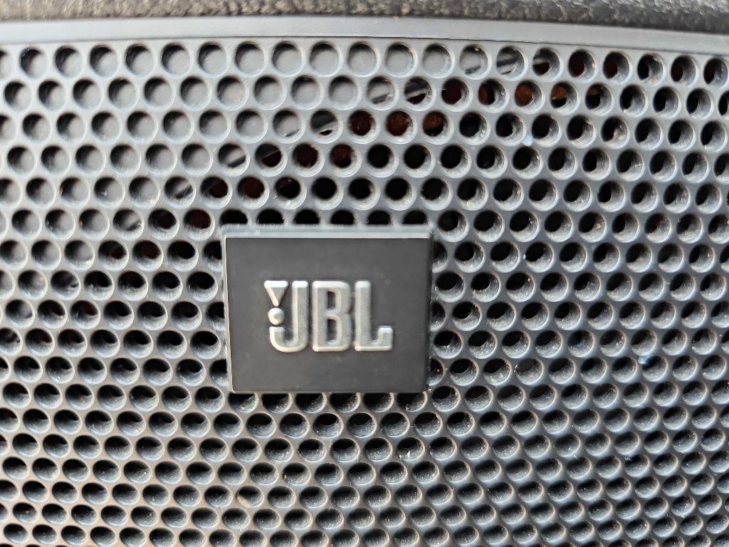 Toyota Tundra 4WD Truck CrewMax 5.7L FFV V8 6-Spd AT Platinum (Natl) 2013