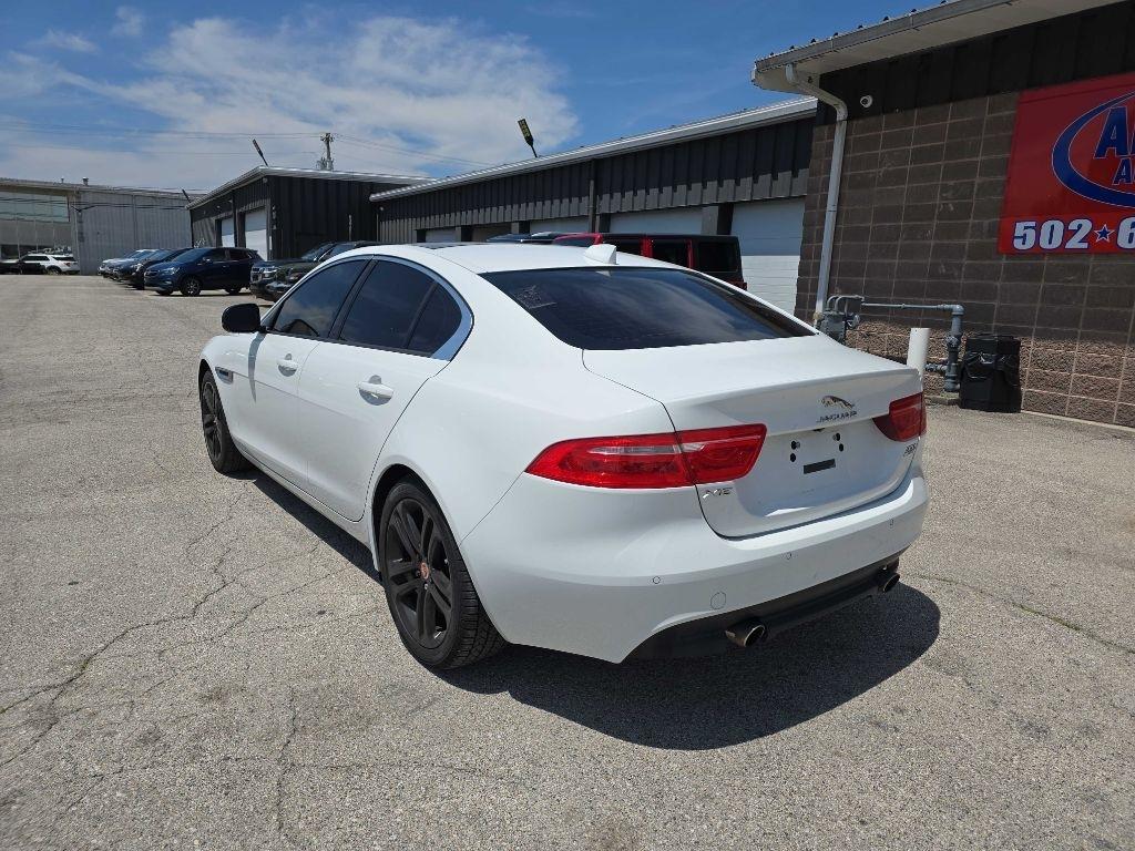 Jaguar XE 35t Premium AWD 2017