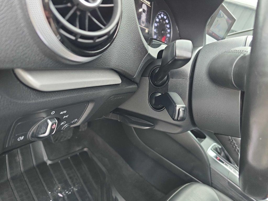 Audi A3 4dr Sdn quattro 2.0T Premium Plus 2016