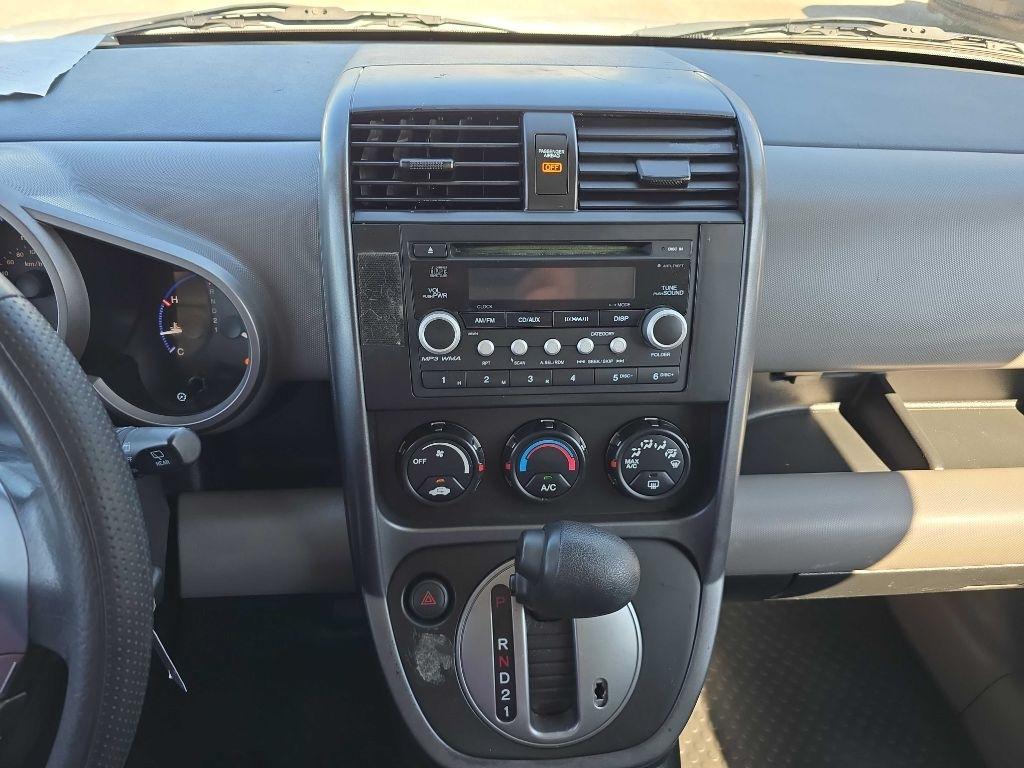 Honda Element  2010