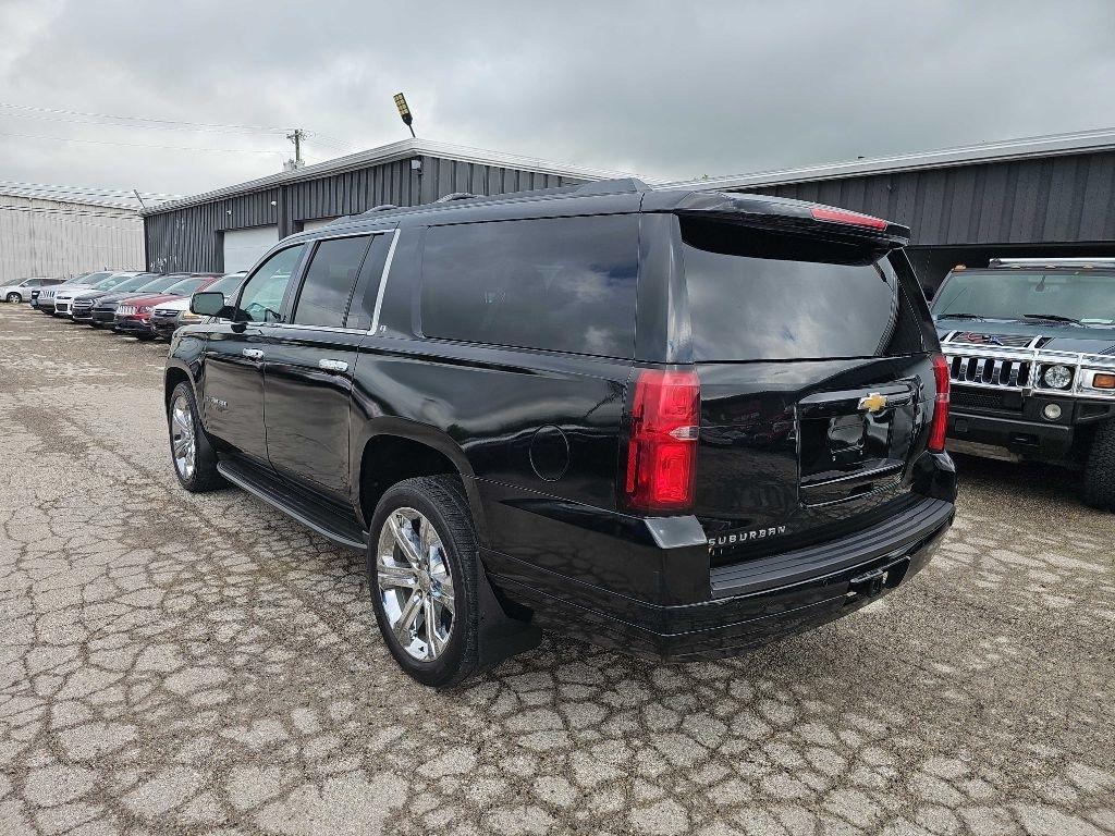 Chevrolet Suburban 4WD 4dr LT 2015