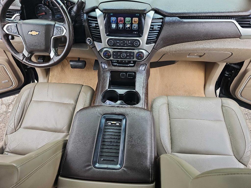 Chevrolet Suburban 4WD 4dr LT 2015