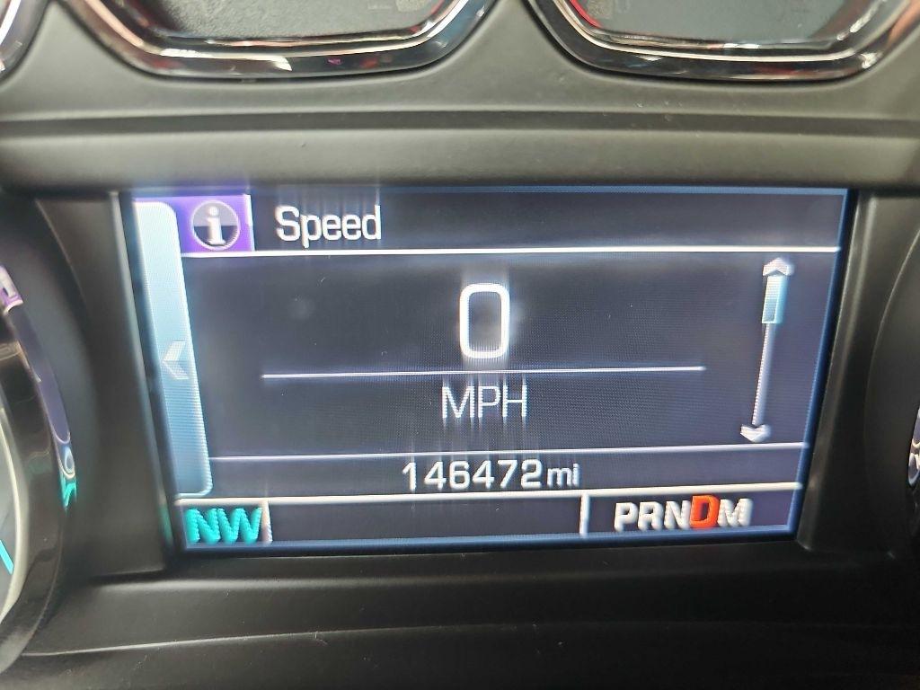 Chevrolet Suburban 4WD 4dr LT 2015