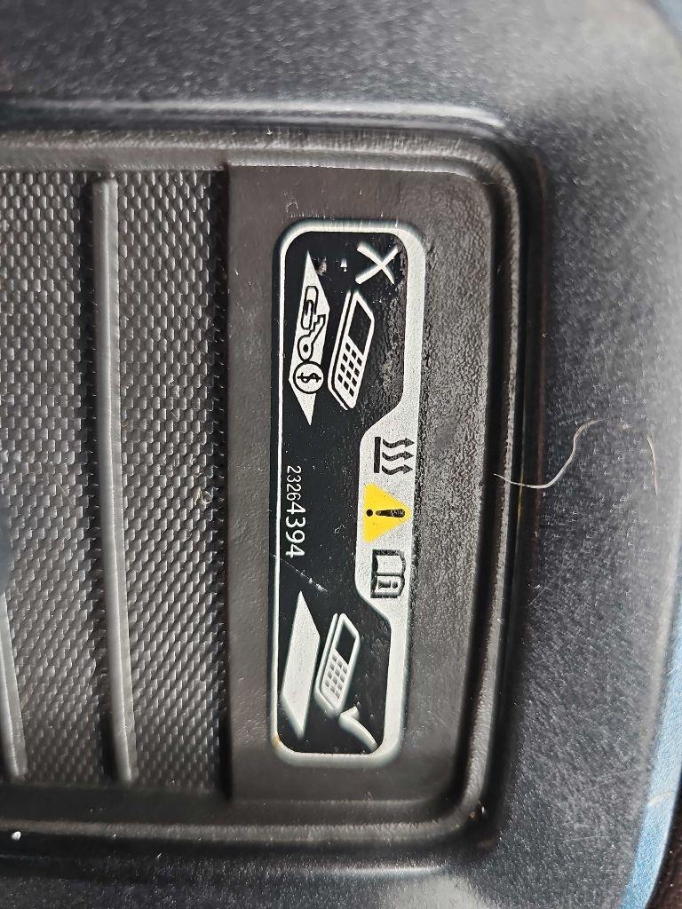 Chevrolet Suburban 4WD 4dr LT 2015