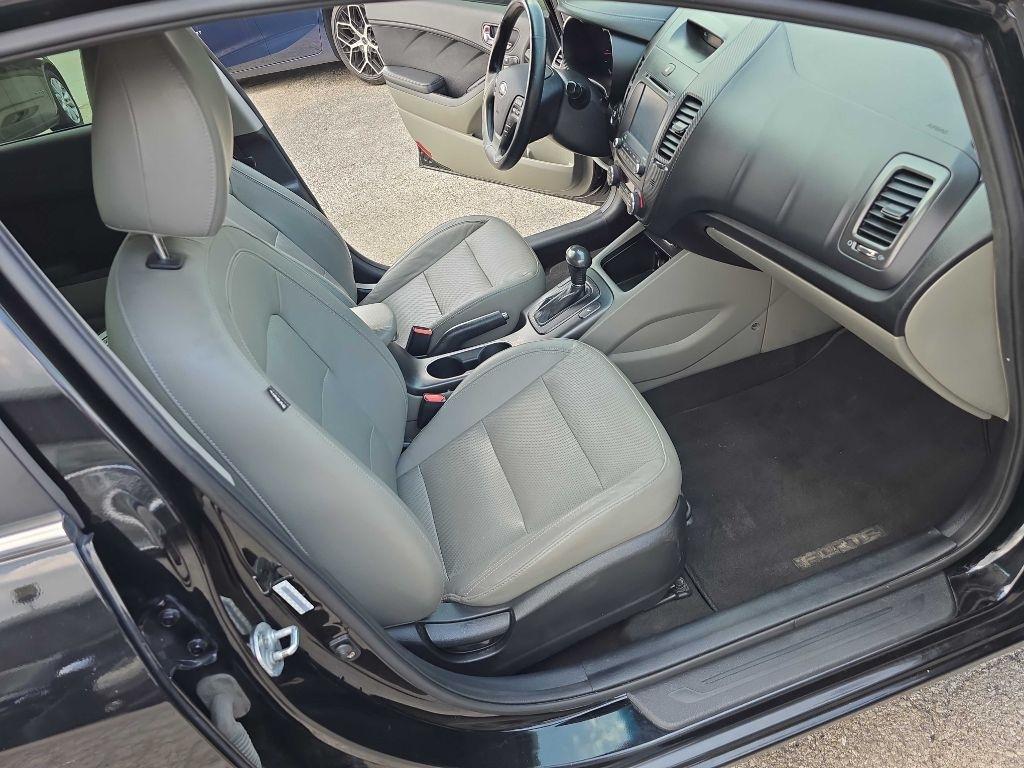 Kia Forte 4dr Sdn Auto EX 2015