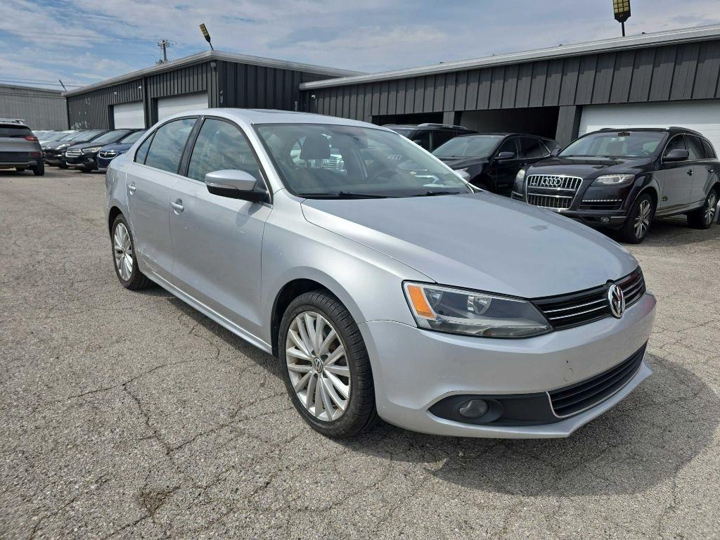 Volkswagen Jetta Sedan  2014
