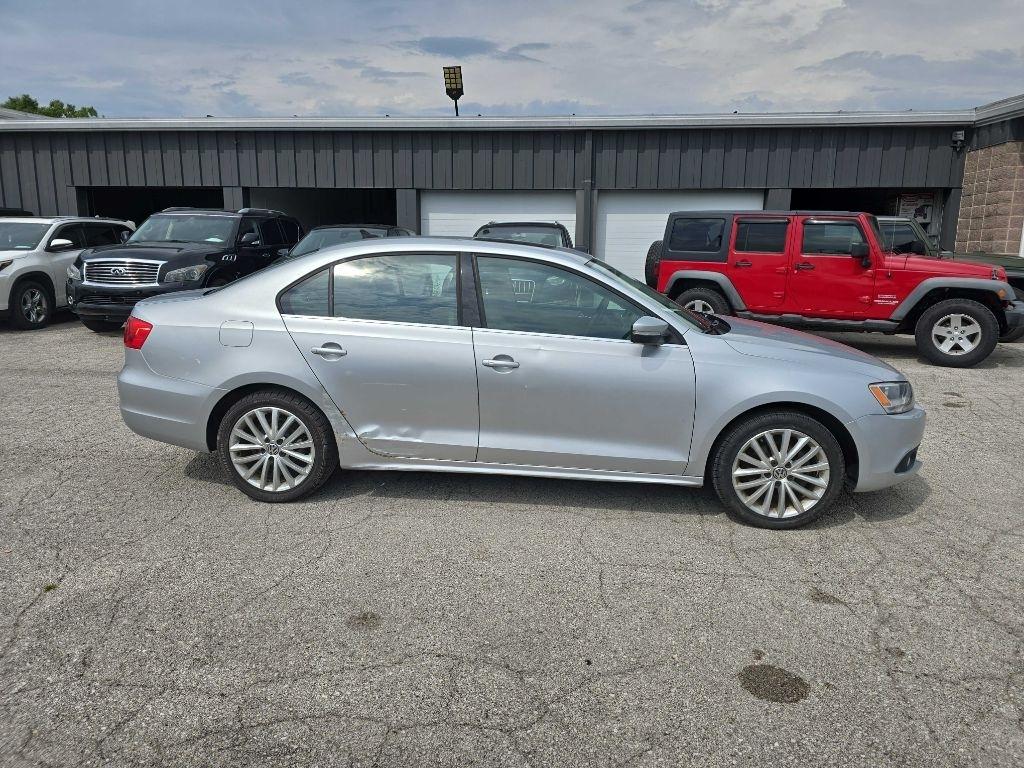 Volkswagen Jetta Sedan  2014