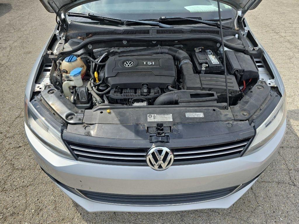 Volkswagen Jetta Sedan  2014
