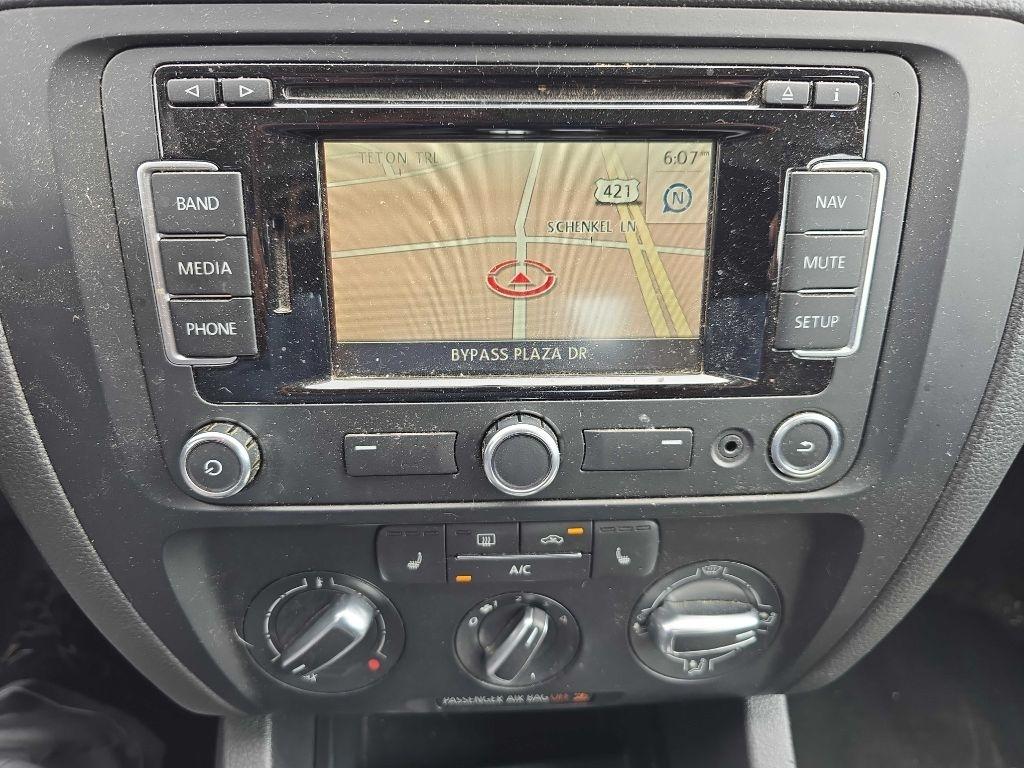 Volkswagen Jetta Sedan  2014
