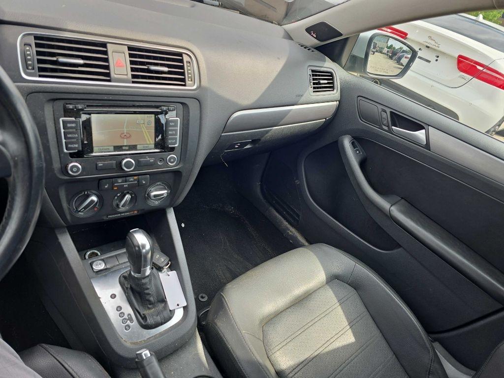 Volkswagen Jetta Sedan  2014