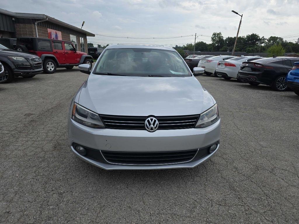 Volkswagen Jetta Sedan  2014