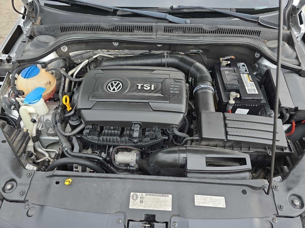 Volkswagen Jetta Sedan  2014