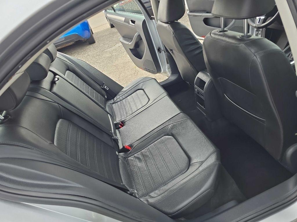 Volkswagen Jetta Sedan  2014