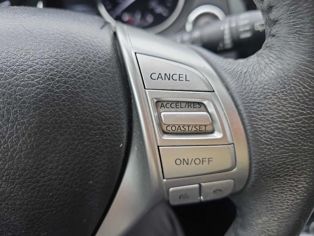 Nissan Rogue AWD 4dr SL 2015