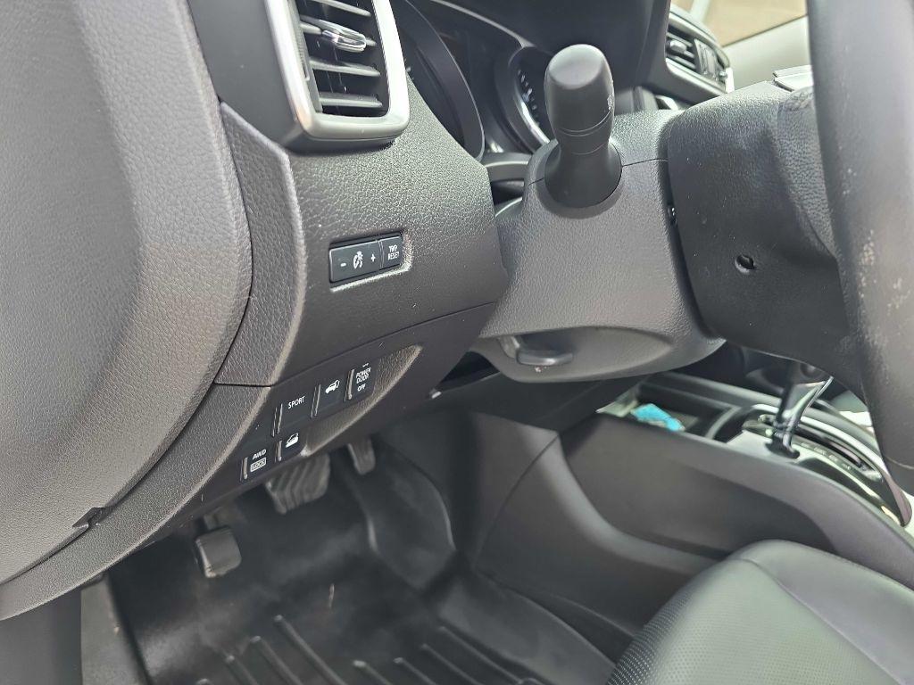 Nissan Rogue AWD 4dr SL 2015