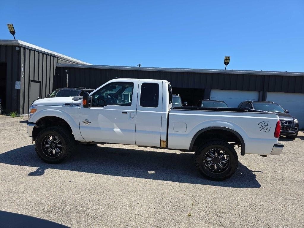 Ford Super Duty F-350 SRW 4WD SuperCab 158" Lariat 2012