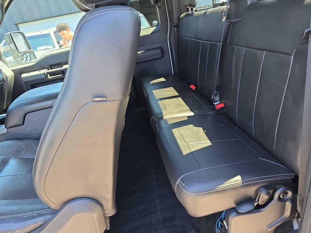 Ford Super Duty F-350 SRW 4WD SuperCab 158" Lariat 2012