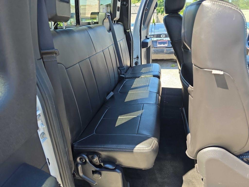 Ford Super Duty F-350 SRW 4WD SuperCab 158" Lariat 2012