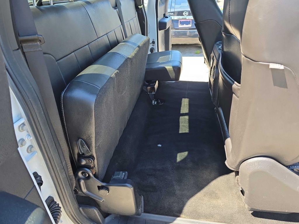 Ford Super Duty F-350 SRW 4WD SuperCab 158" Lariat 2012