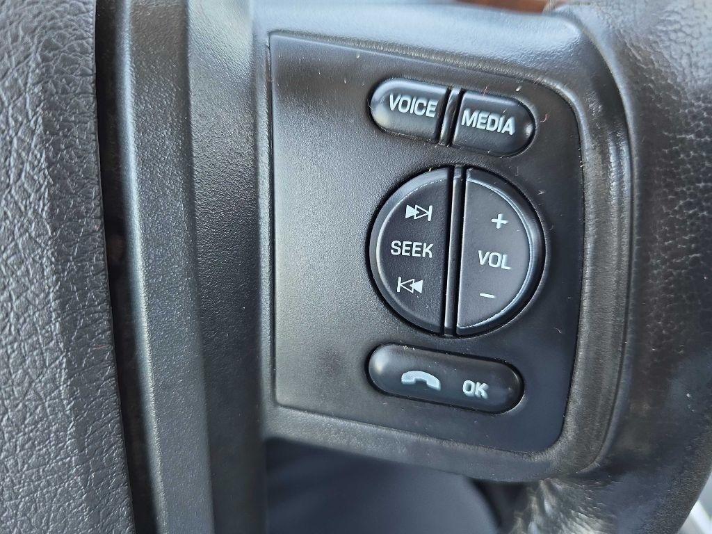 Ford Super Duty F-350 SRW 4WD SuperCab 158" Lariat 2012
