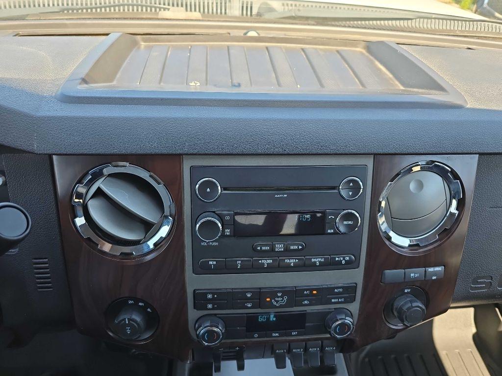 Ford Super Duty F-350 SRW 4WD SuperCab 158" Lariat 2012