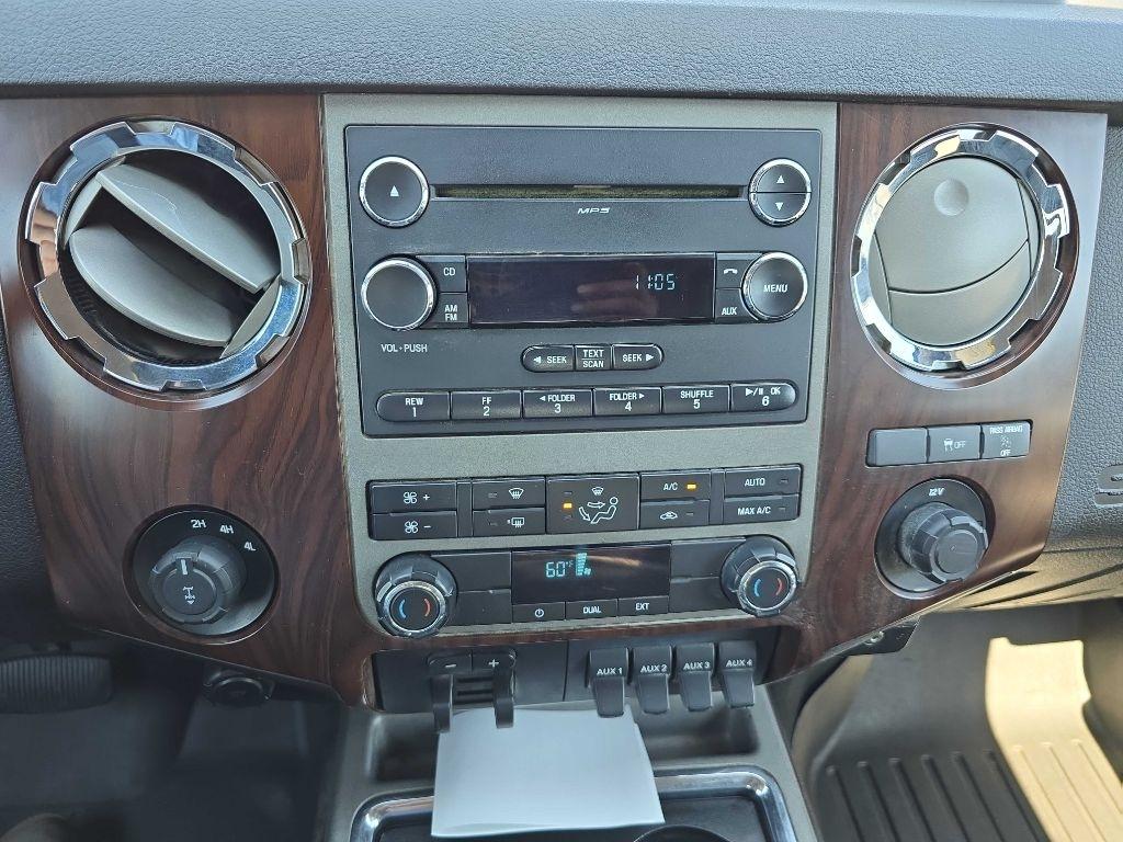Ford Super Duty F-350 SRW 4WD SuperCab 158" Lariat 2012