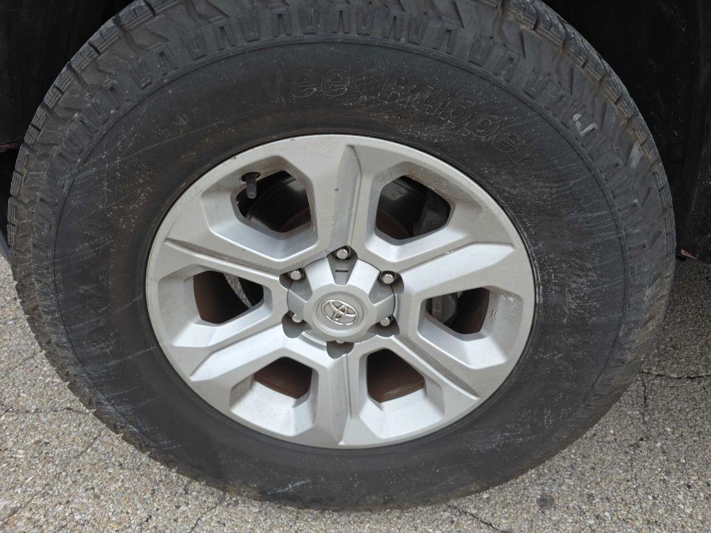 Toyota Tacoma 2WD SR5 Access Cab 6' Bed V6 AT (Natl) 2019