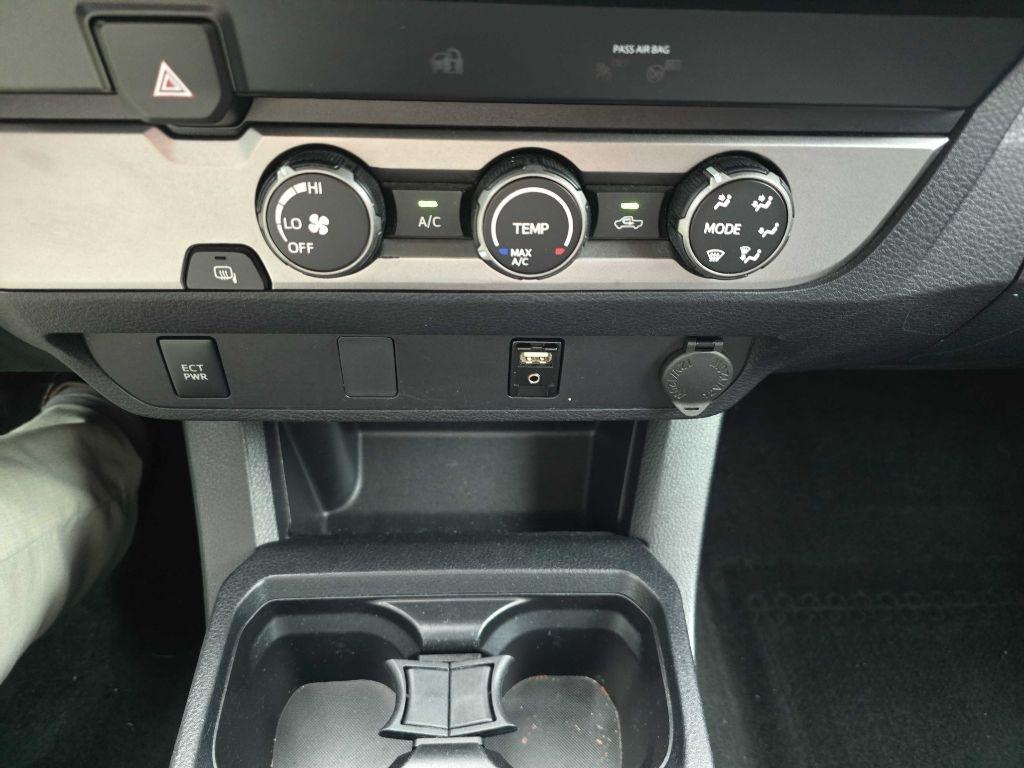 Toyota Tacoma 2WD SR5 Access Cab 6' Bed V6 AT (Natl) 2019