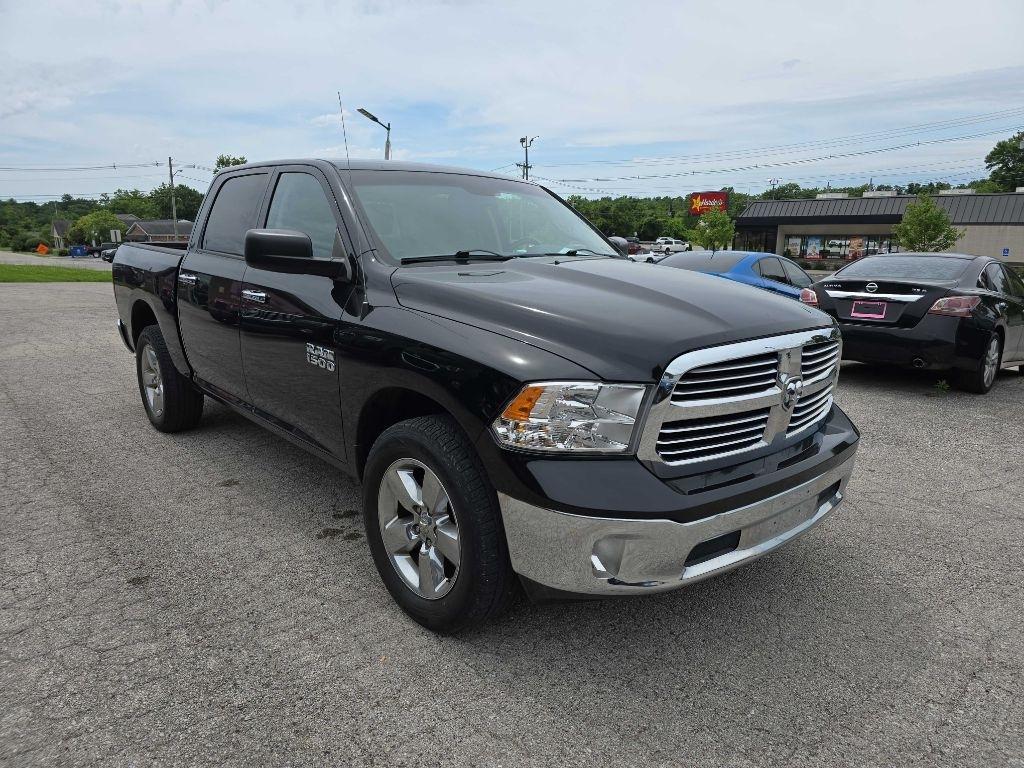 RAM 1500 4WD Crew Cab 140.5" Big Horn 2014