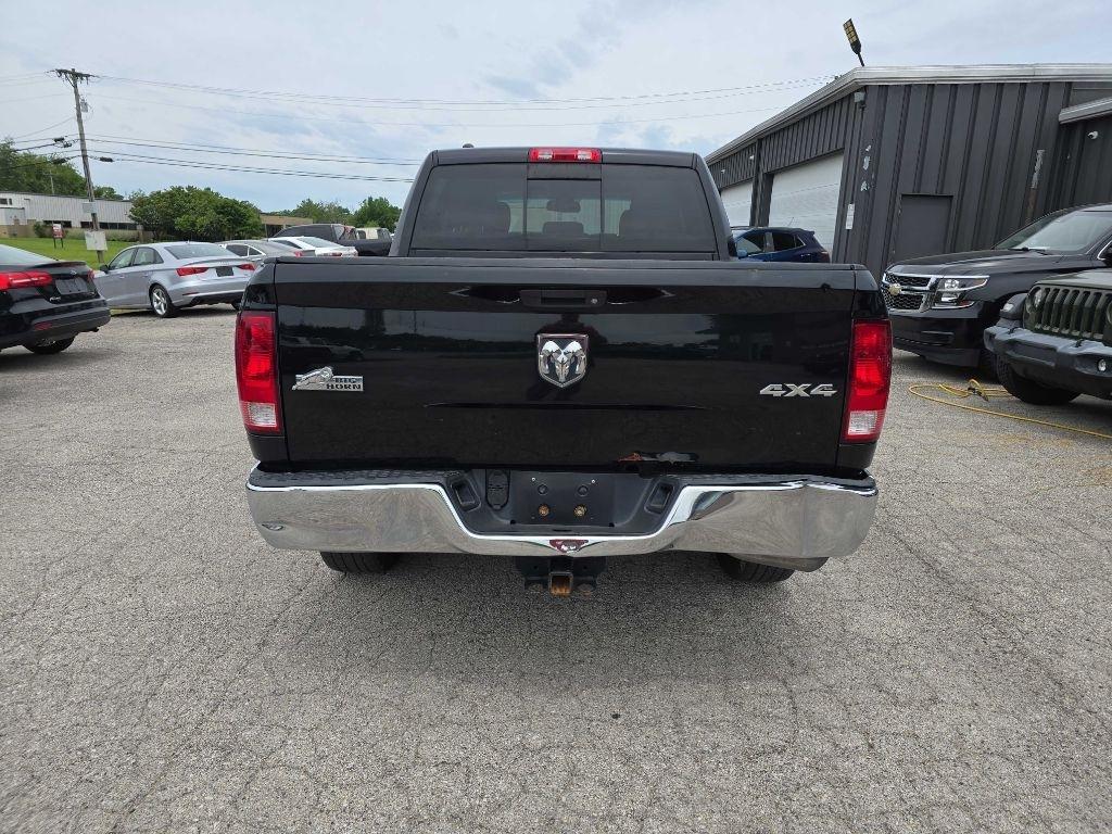 RAM 1500 4WD Crew Cab 140.5" Big Horn 2014