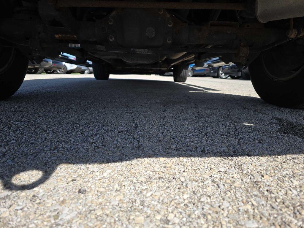 RAM 1500 4WD Crew Cab 140.5" ST 2015