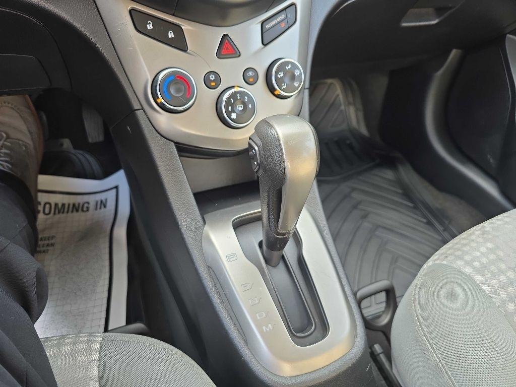 Chevrolet Sonic 5dr HB Auto LS 2016
