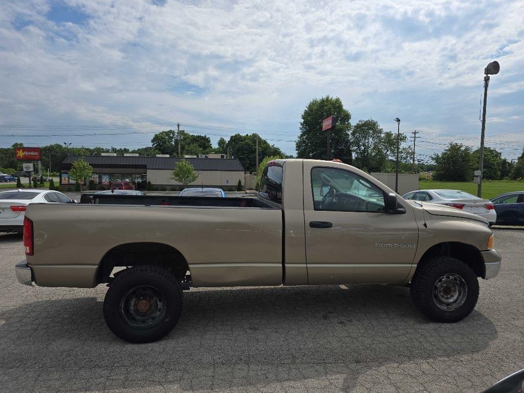 Dodge Ram 2500 SLT Reg Cab 4WD 2005
