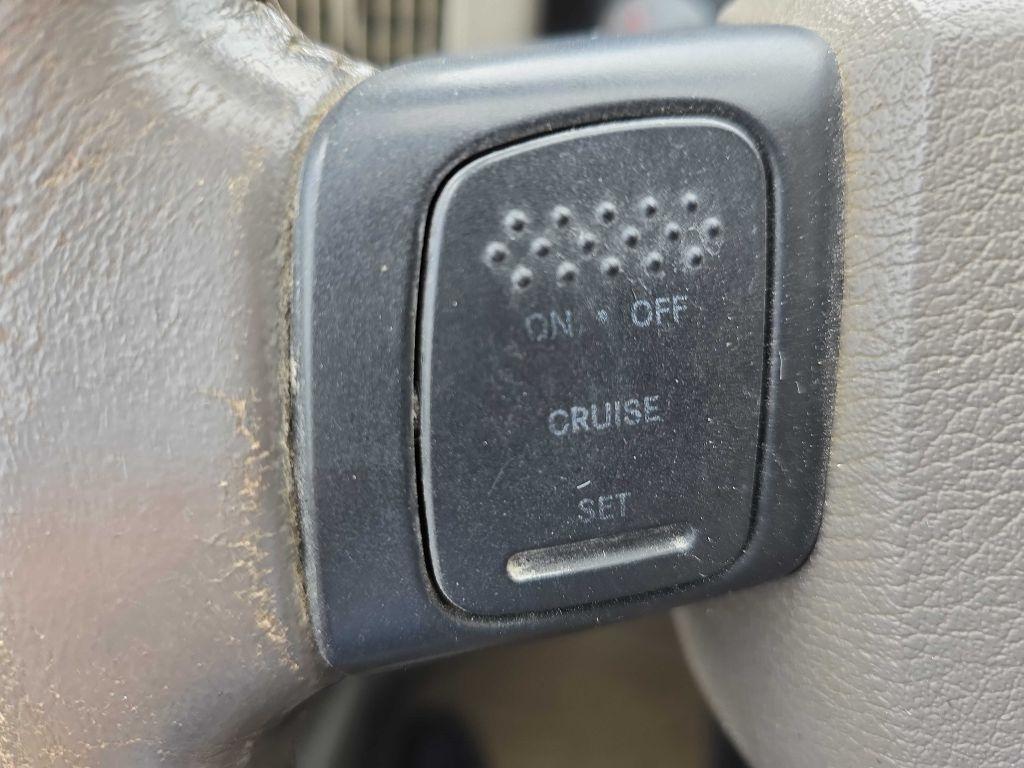 Dodge Ram 2500 SLT Reg Cab 4WD 2005