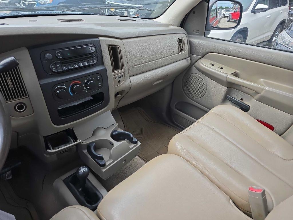 Dodge Ram 2500 SLT Reg Cab 4WD 2005