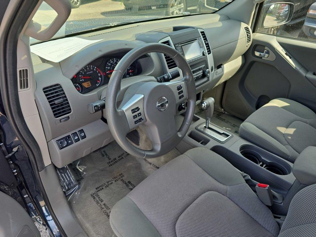 Nissan Frontier 4WD Crew Cab LWB Auto SV 2016