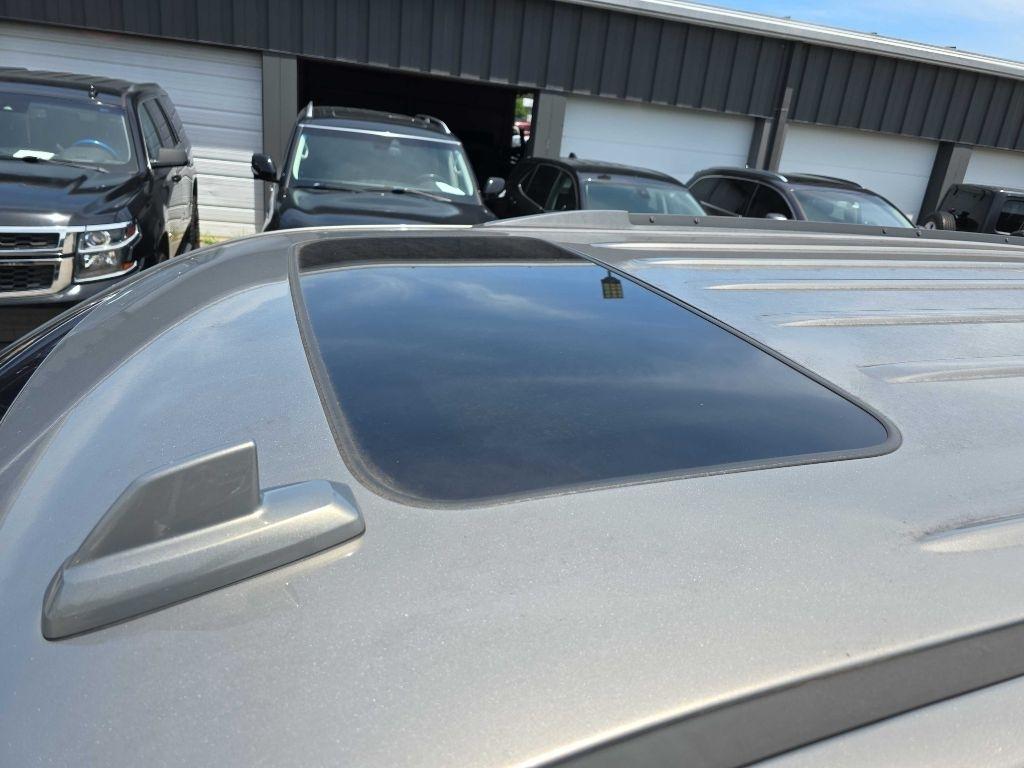 Chevrolet Tahoe 4WD 4dr LT 2019