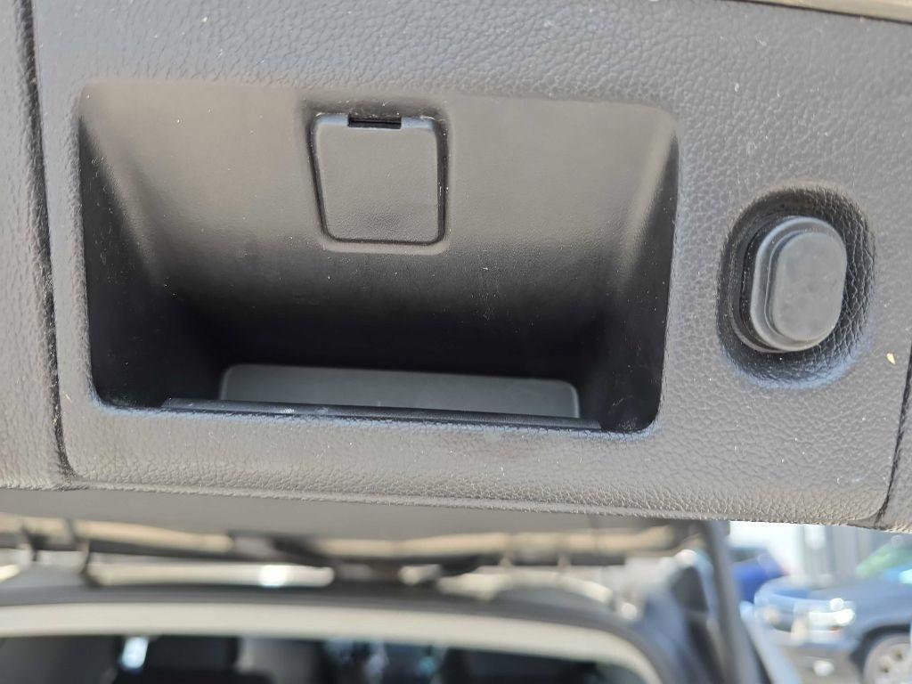 Chevrolet Tahoe 4WD 4dr LT 2019