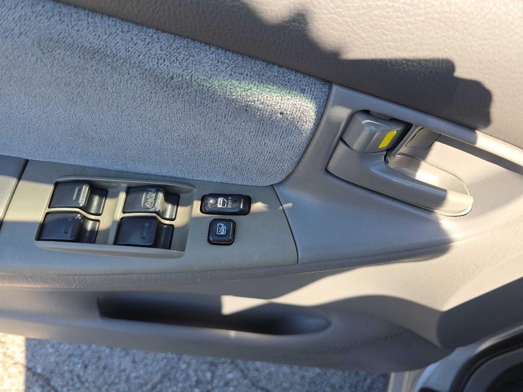 Toyota Corolla 4dr Sedan Auto 2008