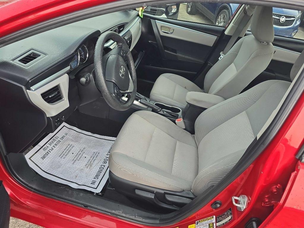 Toyota Corolla LE 2015