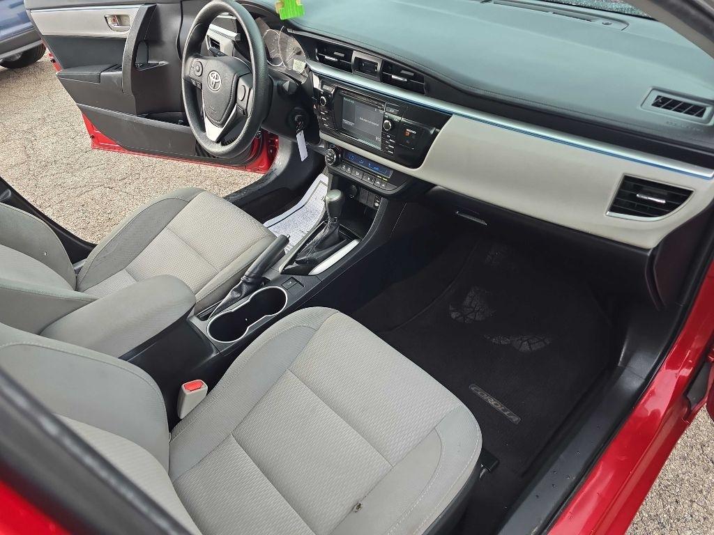 Toyota Corolla LE 2015