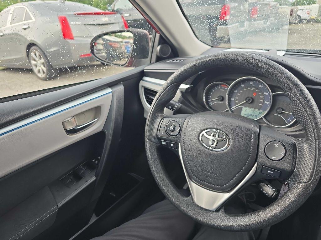Toyota Corolla LE 2015