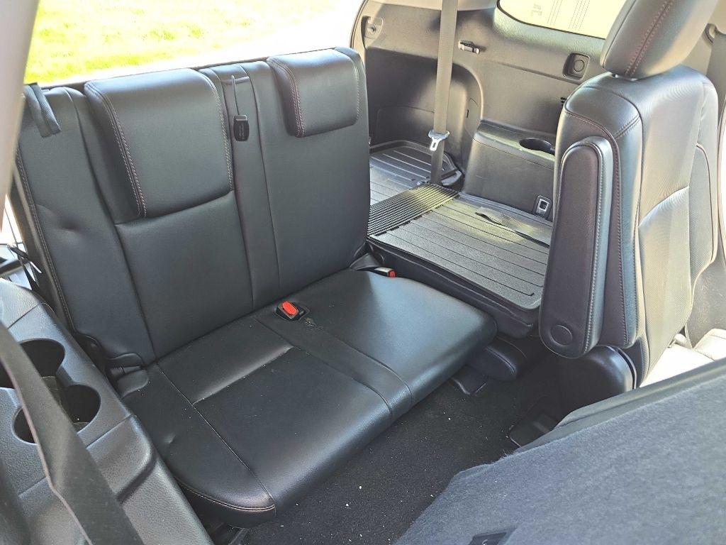 Toyota Highlander Limited V6 AWD (Natl) 2017