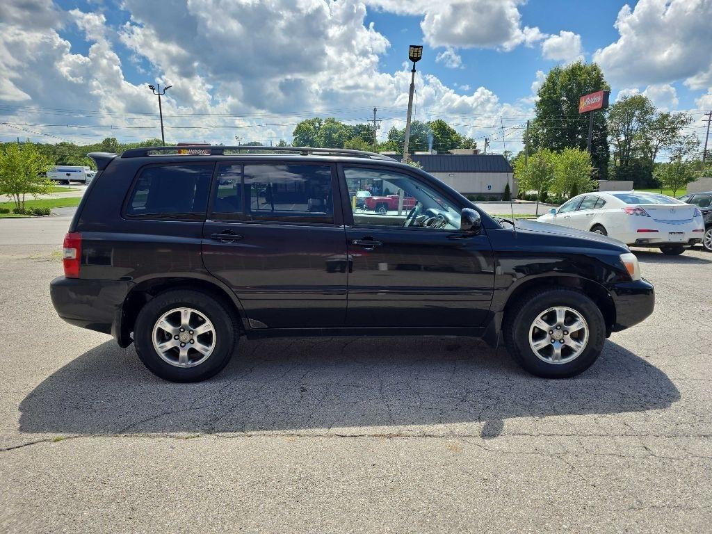 Toyota Highlander V6 2WD with 3rd-Row Seat 2007